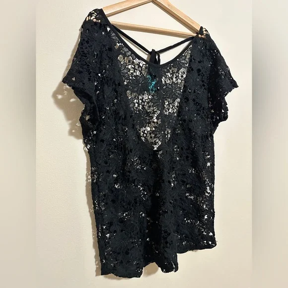 Xhilaration Vintage Lace Floral Swim Cover - Picture 6 of 7